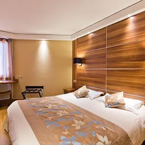 Novel Restaurant La Mamma Hotel Annecy